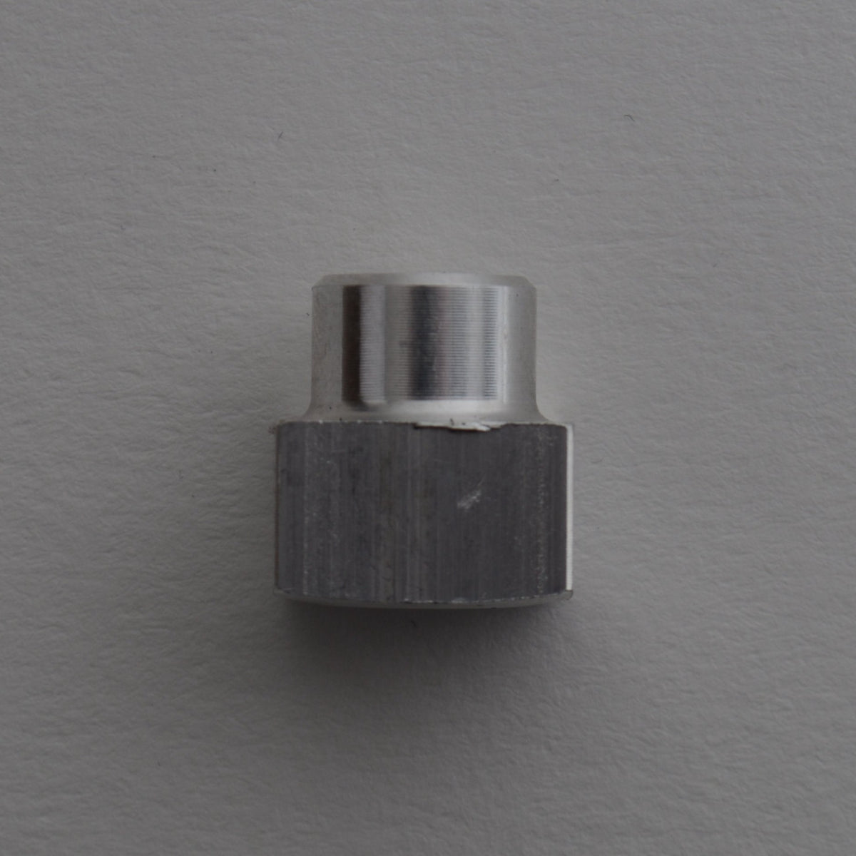 FRONT TANK MOUNT BUSHING – SQUARE THREADED