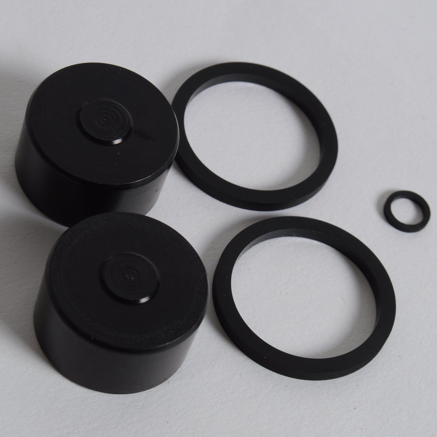 CALIPER KIT - PISTON AND SEALS - CARD 2 PISTON - ALUMINUM *** obsolete, order BKMU0006 instead***
