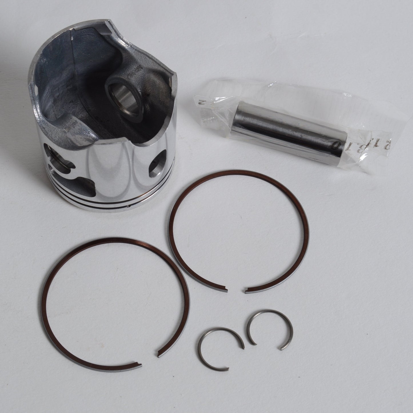 PISTON KIT 65 44.5MM BORE SIZE D- NON BRIDGED