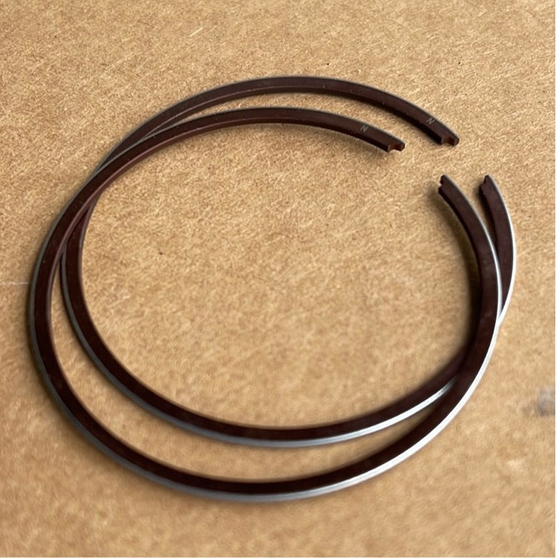 CX65 65cc Set of 2 RINGS - FOR CAST PISTON - 44.5