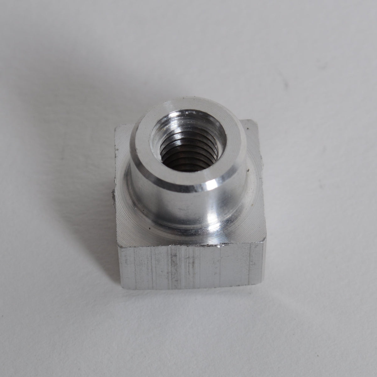 FRONT TANK MOUNT BUSHING – SQUARE THREADED