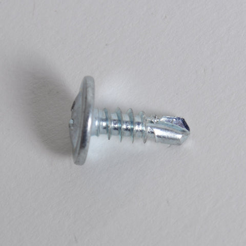 #8X1/2 SELF tapping screw